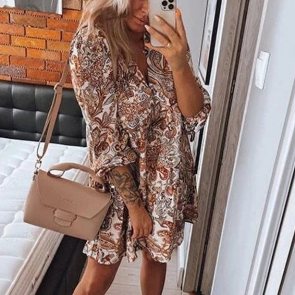 Paisley Print Long sleeved Ruffle Hem Smock Mini Dress - Picture 2 of 8